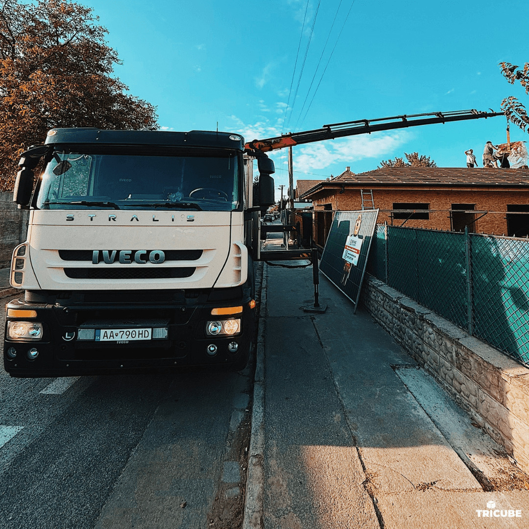 odvoz-hydraulickou-rukou-Iveco Stralis-3